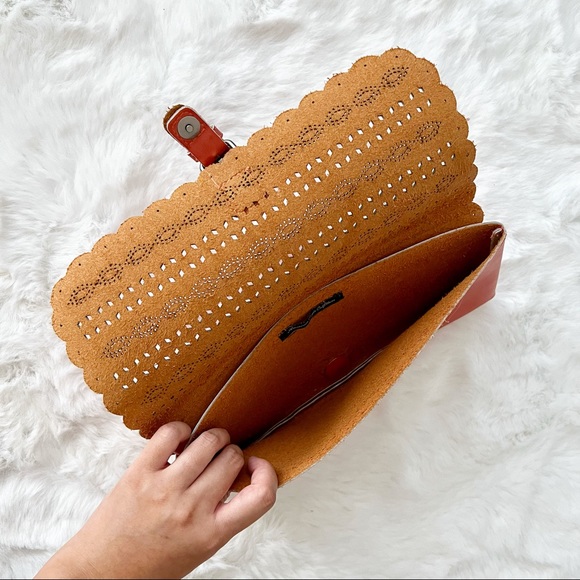 NEW American Eagle Pink Boho Clutch - Picture 4 of 7